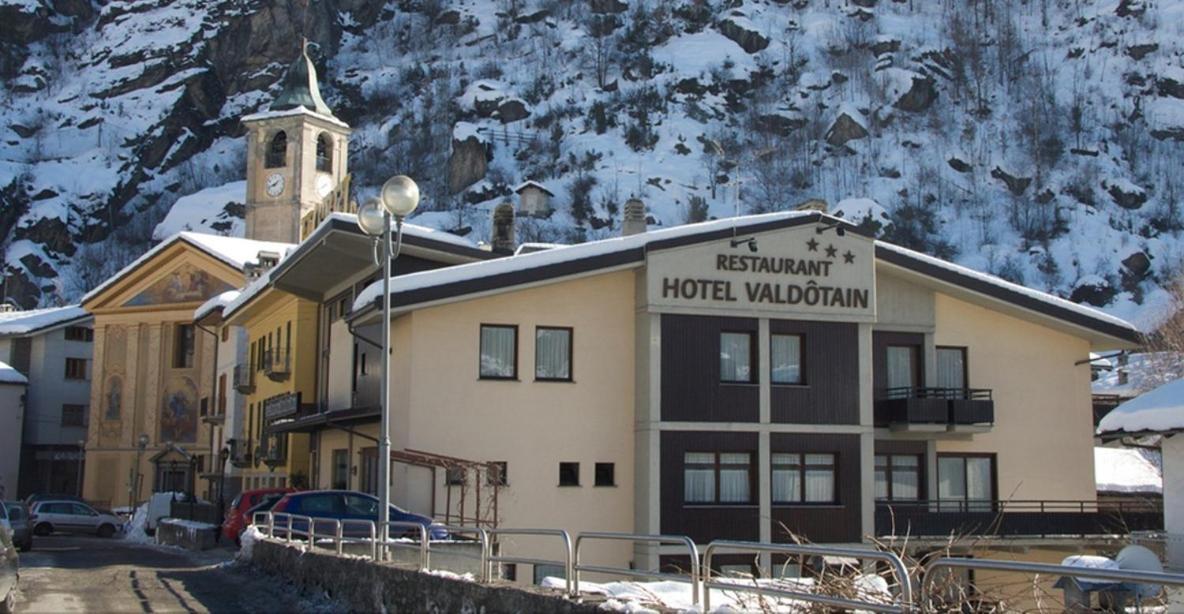 Hotel Valdotain Вильнёв Экстерьер фото