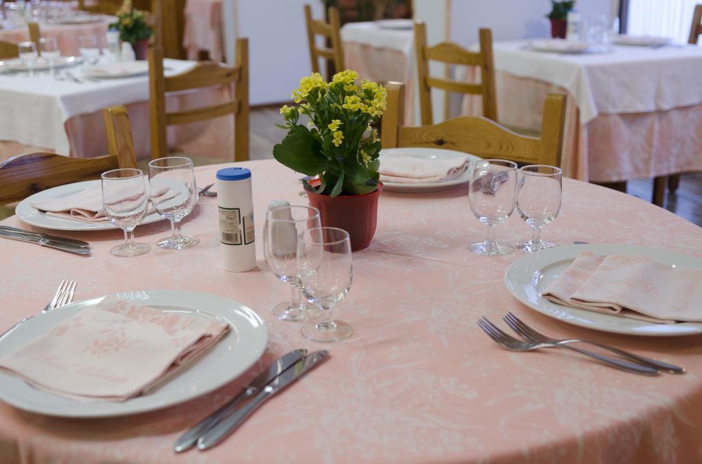 Hotel Valdotain Вильнёв Экстерьер фото