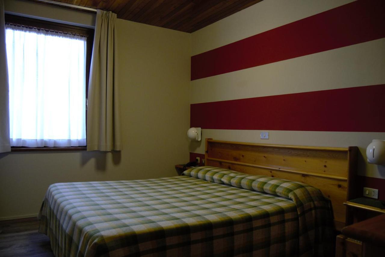 Hotel Valdotain Вильнёв Экстерьер фото